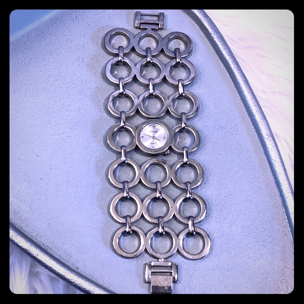 🔗 Chico’s circle link wide bracelet watch 🔗